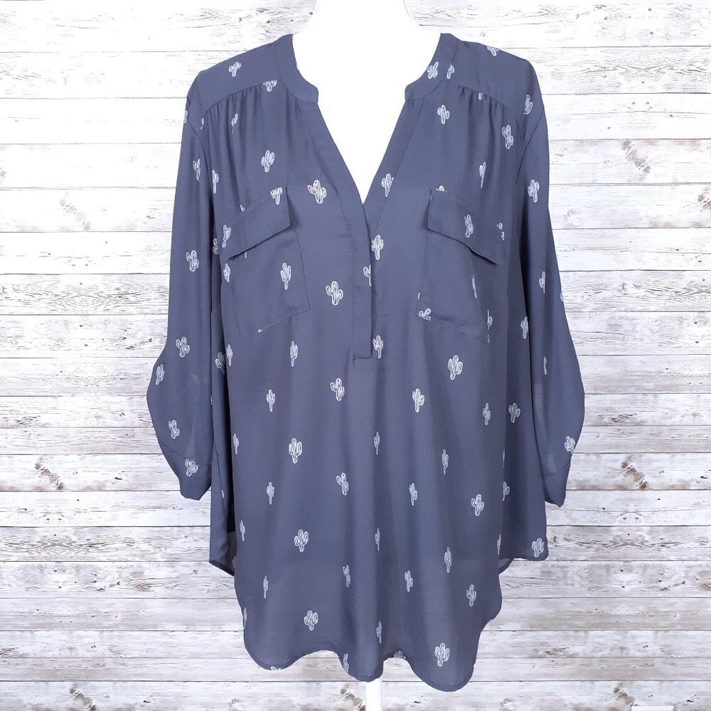 Torrid Womens Blouse 2X Gray Cactus 61A